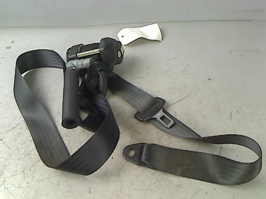 Ceinture avant gauche
