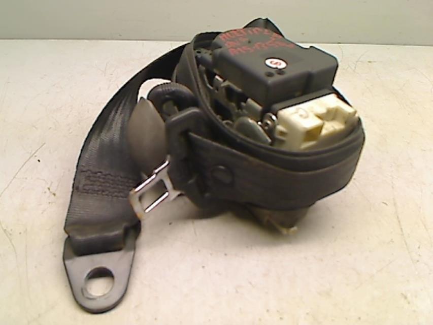Ceinture avant gauche