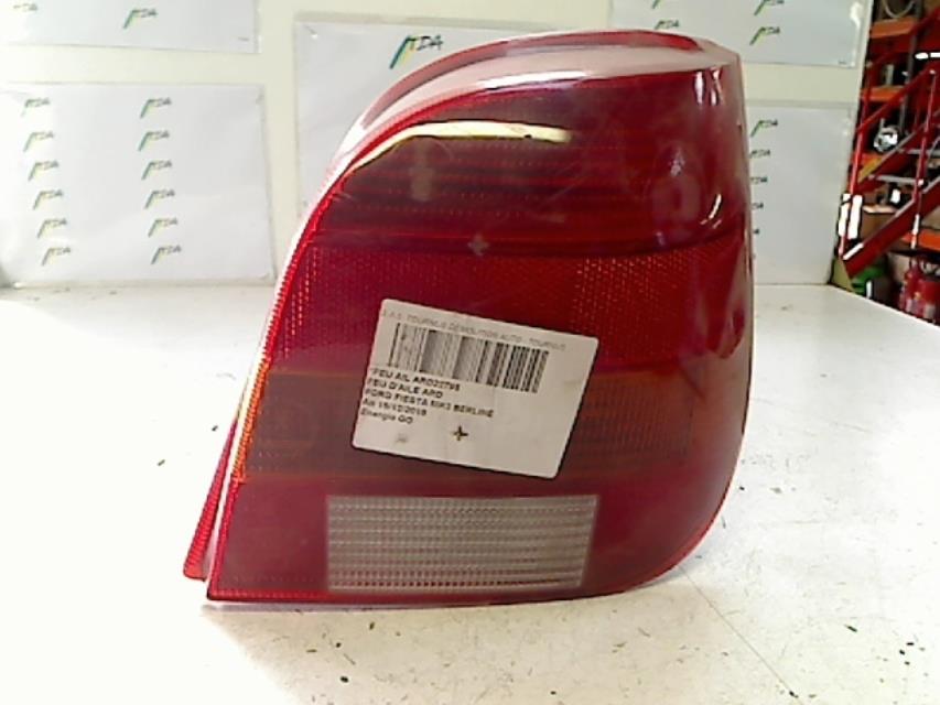 Fanale posteriore principale destro (luci)