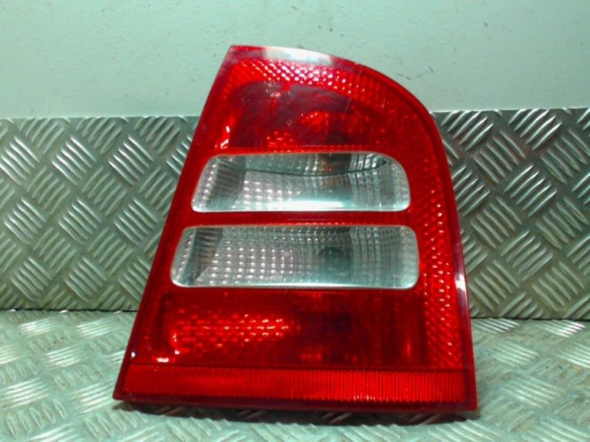 Fanale posteriore principale destro (luci)