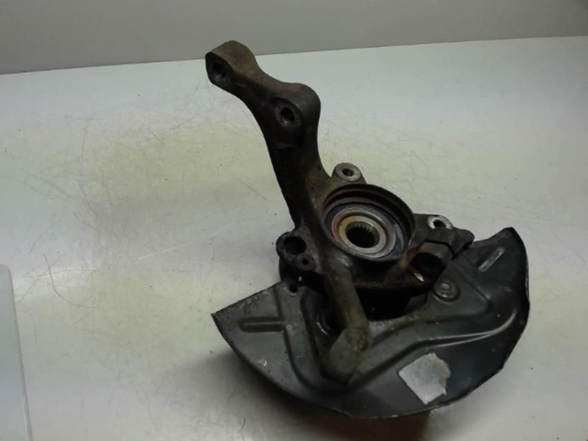 Fusee avant gauche
