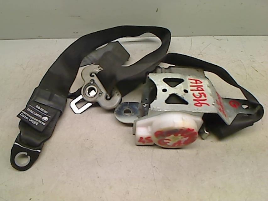 Ceinture avant gauche