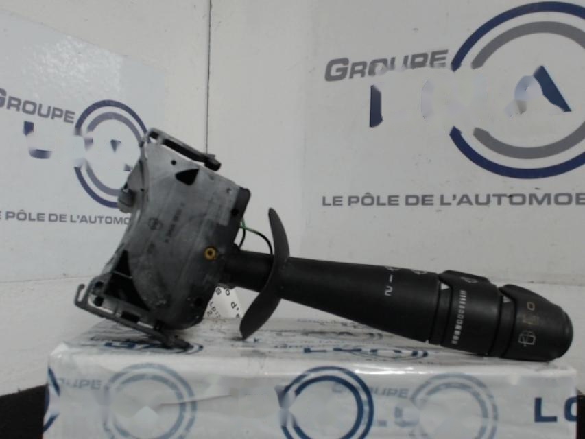 Commodo d'essuie glaces