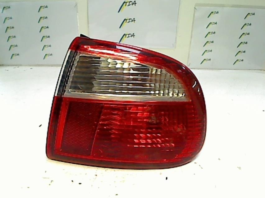 Fanale posteriore principale destro (luci)