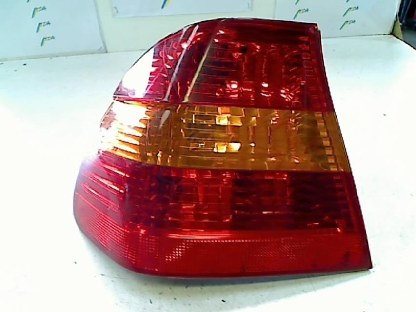 Fanale posteriore principale sinistro (luci)