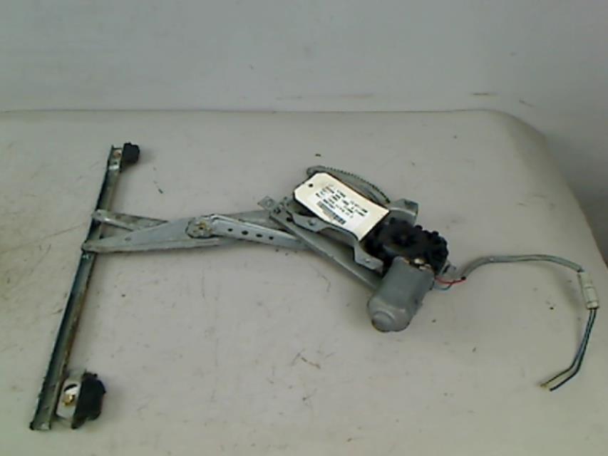 Leve vitre electrique avant droit