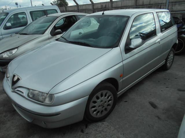 Fuso a snodo anteriore sinistro