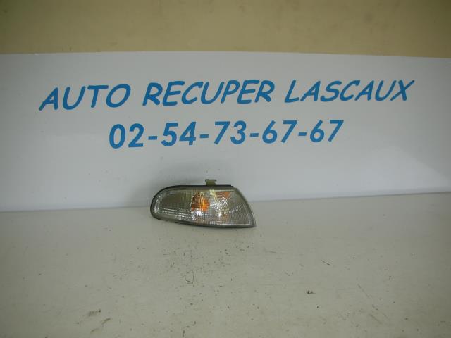 Gruppo ottico anteriore secondario destro (luci)(freccia)
