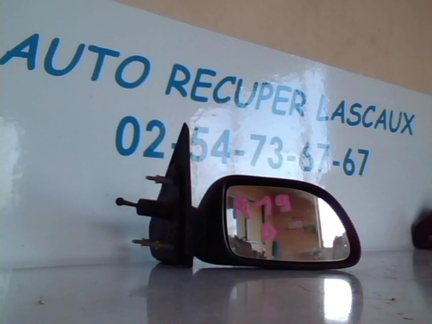 Retrovisor derecho