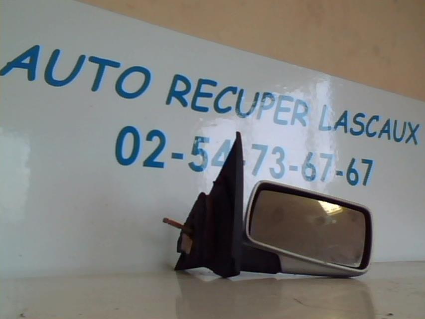 Retrovisor derecho