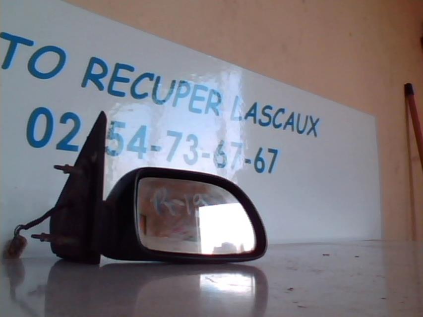 Retrovisor derecho