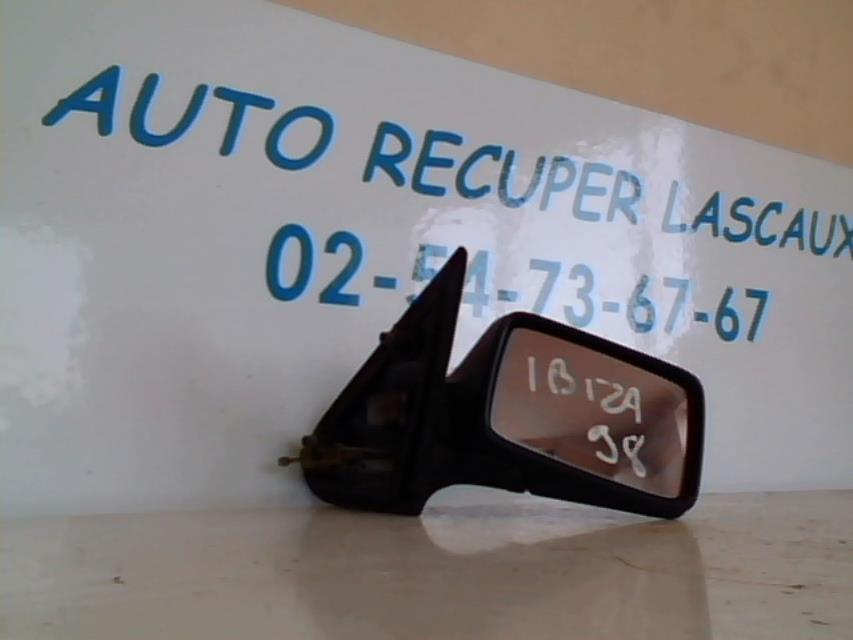 Retrovisor derecho