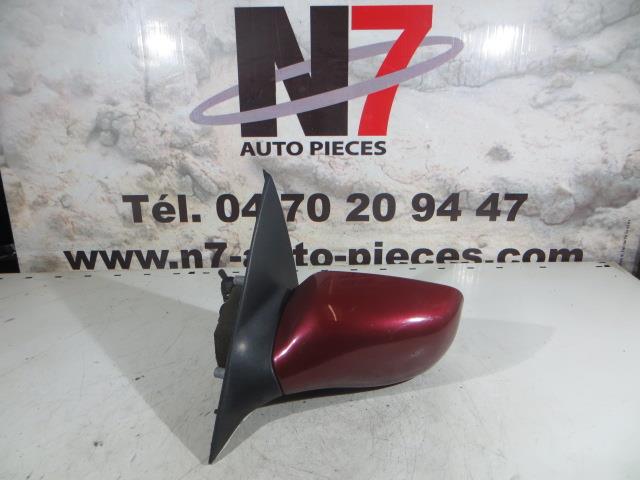 Retrovisor izquierdo