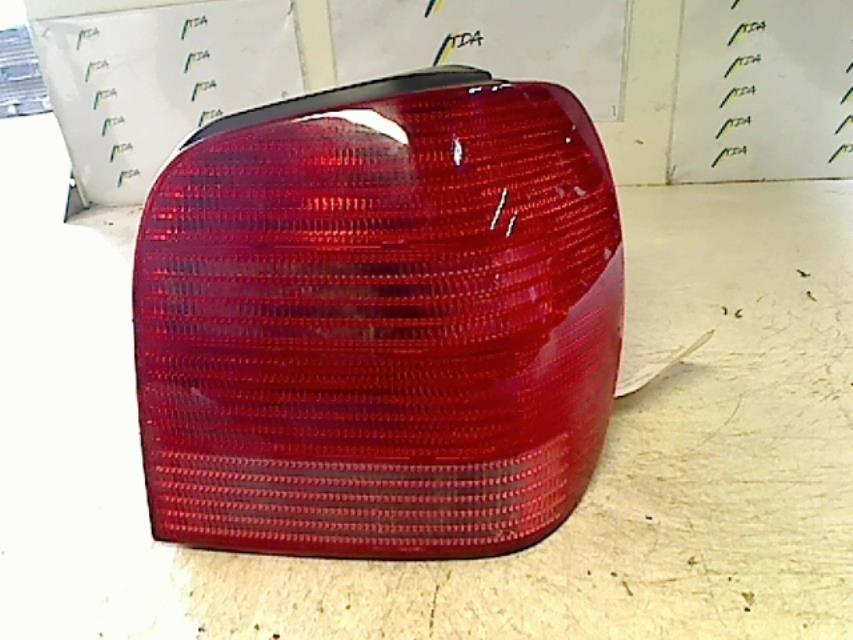 Fanale posteriore principale destro (luci)
