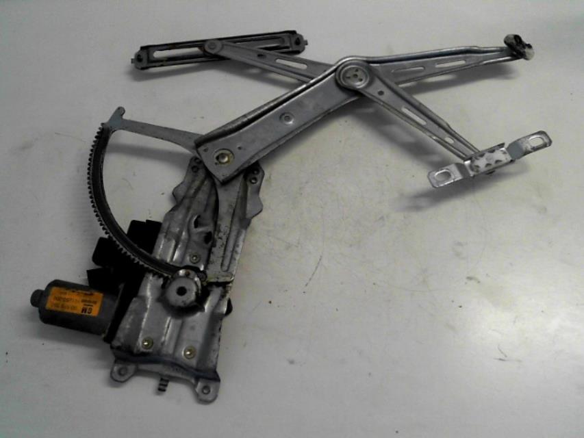 Leve vitre electrique avant droit