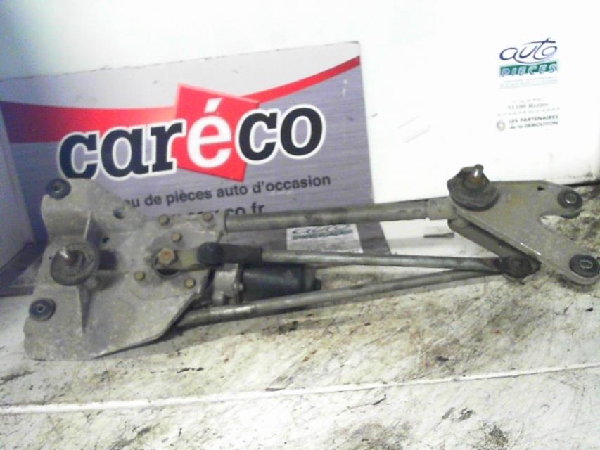 Moteur essuie glace avant