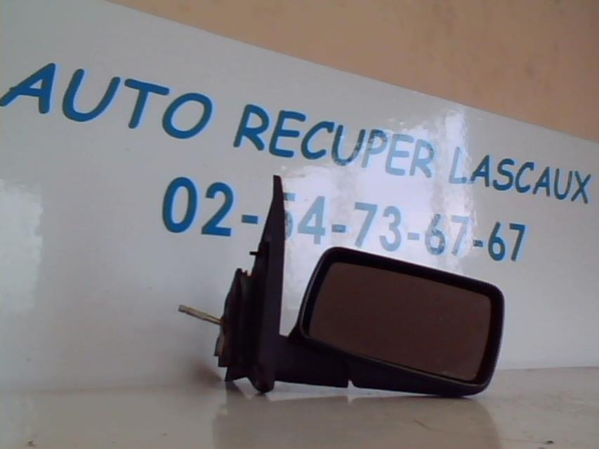 Retrovisor derecho