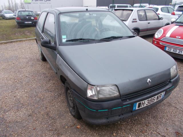 Poignee interieur avant gauche