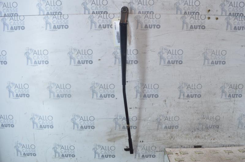 Braccio tergicristallo anteriore destro
