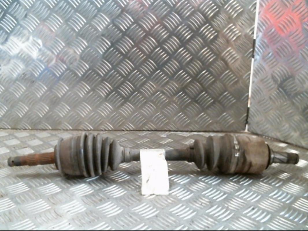 Cardan gauche (transmission)