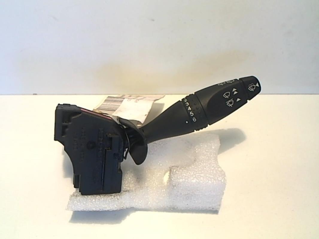 Commodo d'essuie glaces