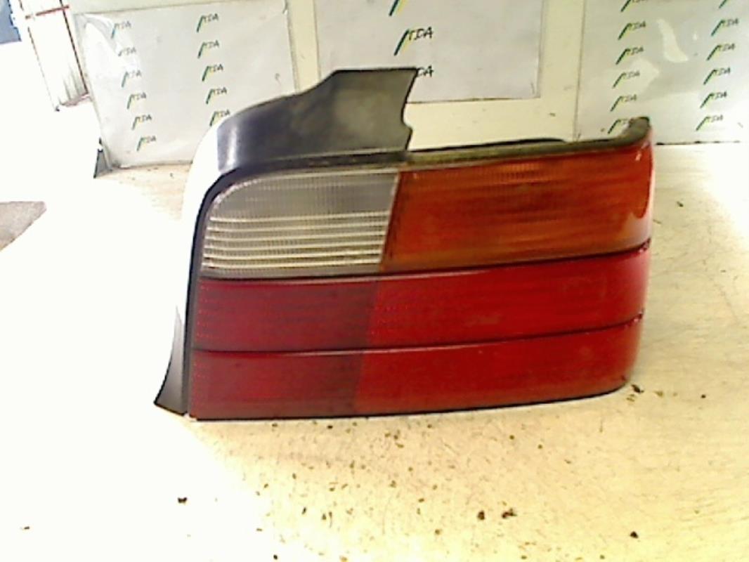 Fanale posteriore principale destro (luci)