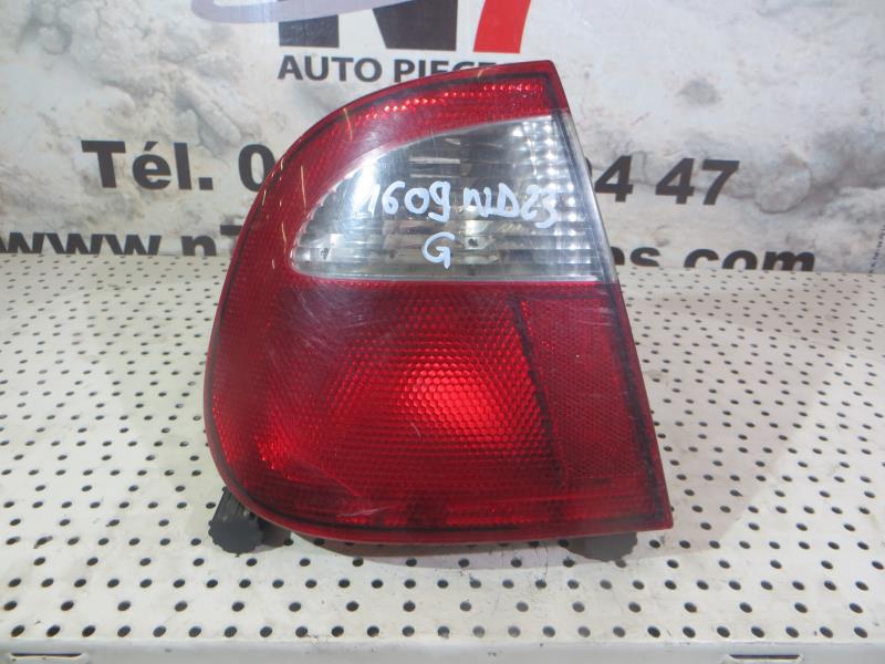 Fanale posteriore principale sinistro (luci)
