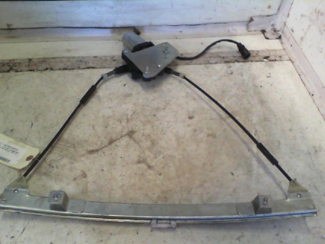 Leve vitre electrique avant gauche