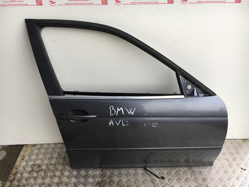 Porte avant droit