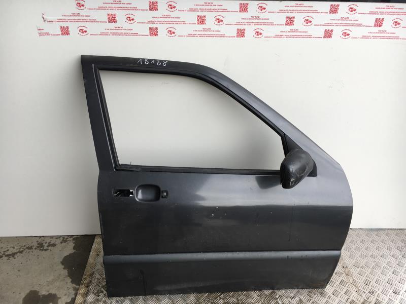 Porte avant droit