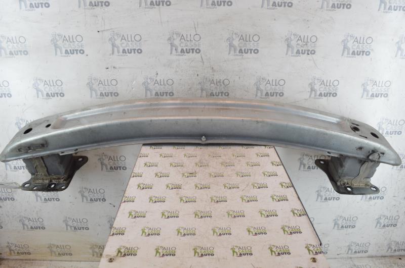 Renfort pare choc avant (traverse)