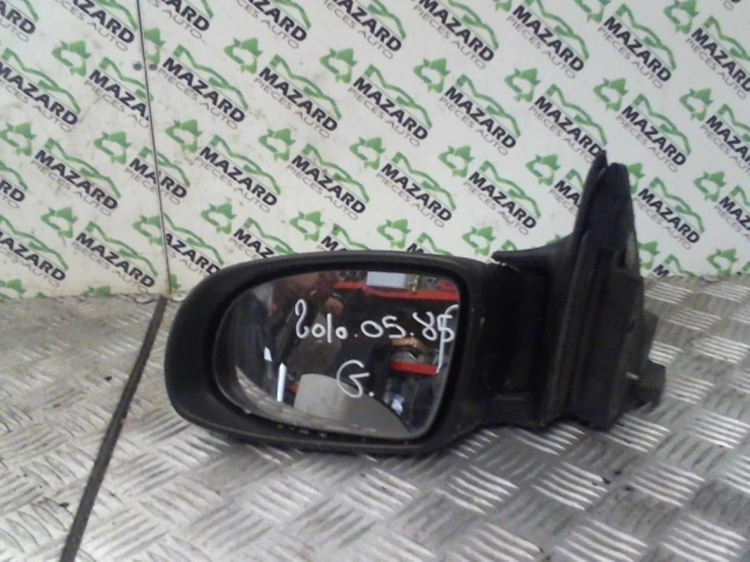 Retrovisor izquierdo
