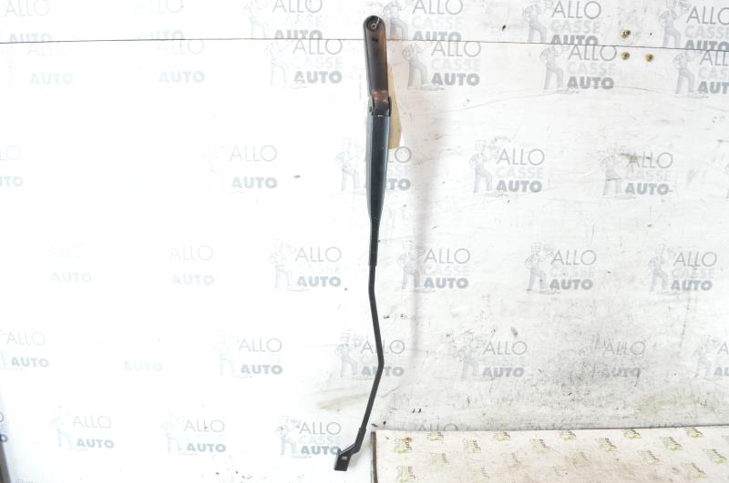 Braccio tergicristallo anteriore destro