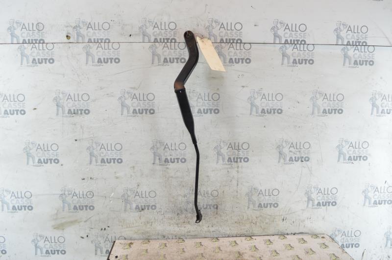 Braccio tergicristallo anteriore sinistro
