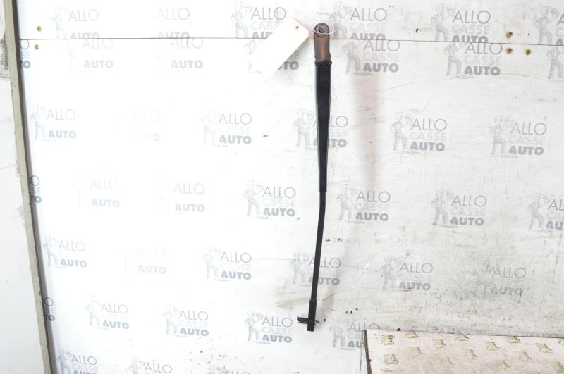 Braccio tergicristallo anteriore sinistro