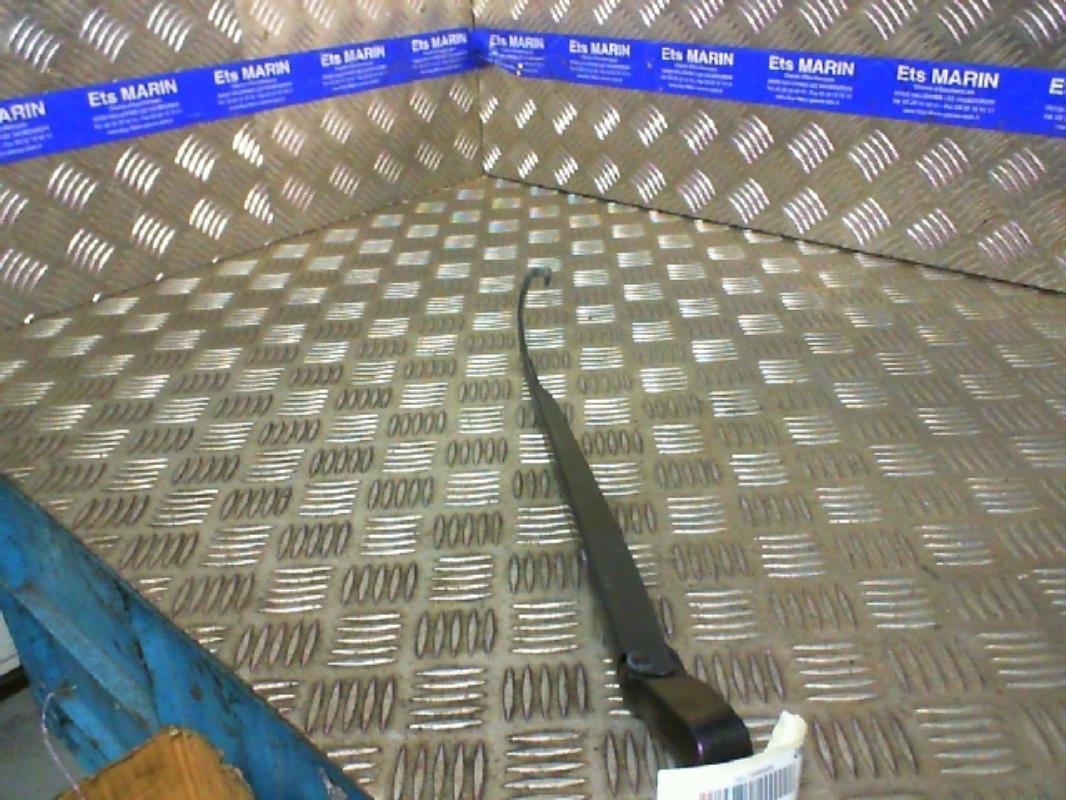 Braccio tergicristallo anteriore sinistro