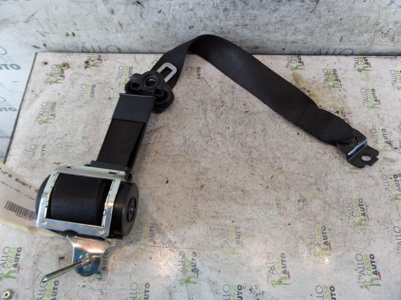 Ceinture avant droit
