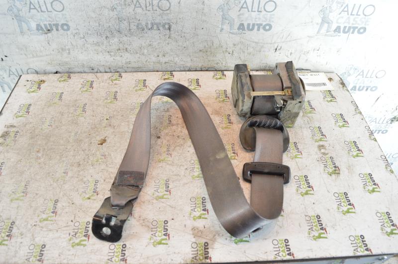 Cinturón de seguridad delantero derecho