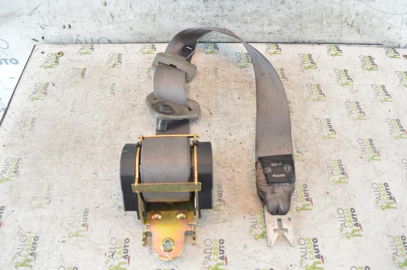 Ceinture avant gauche