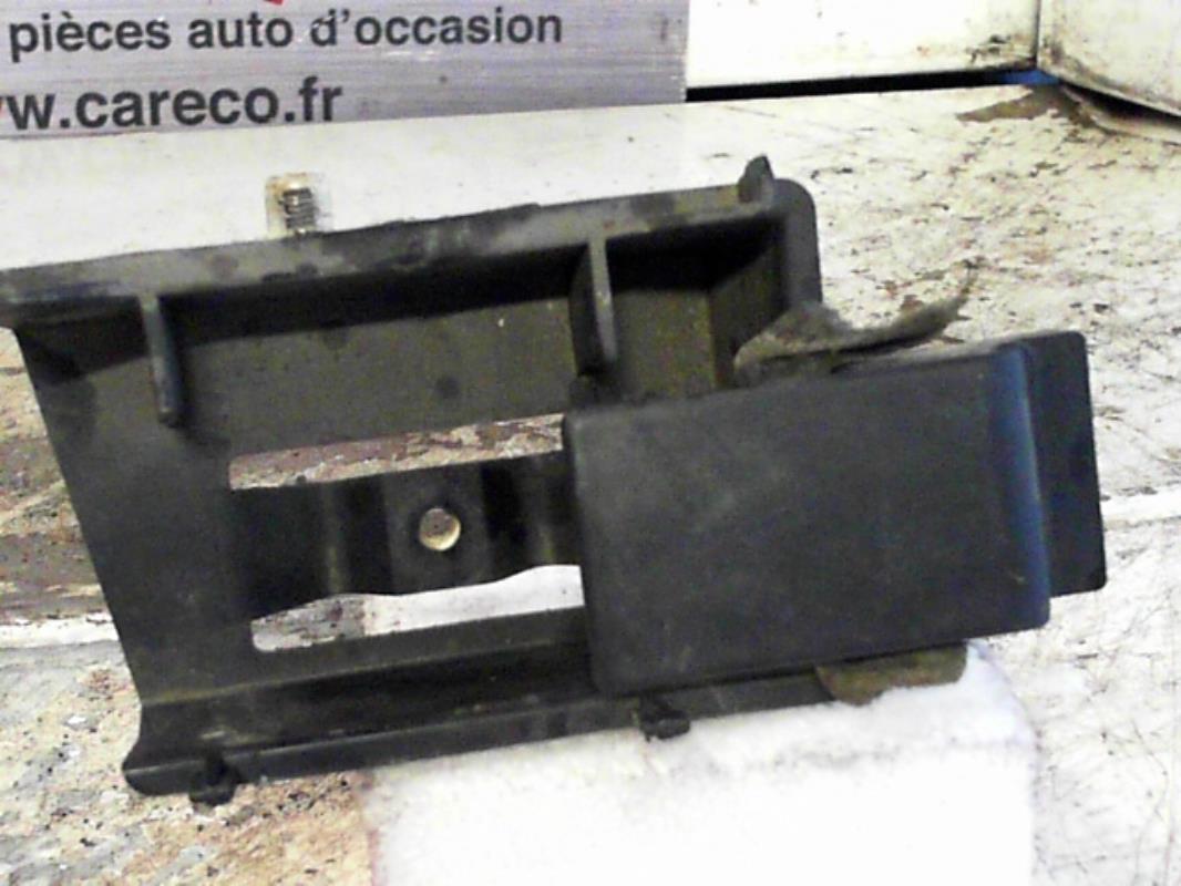 Poignee interieur avant droit
