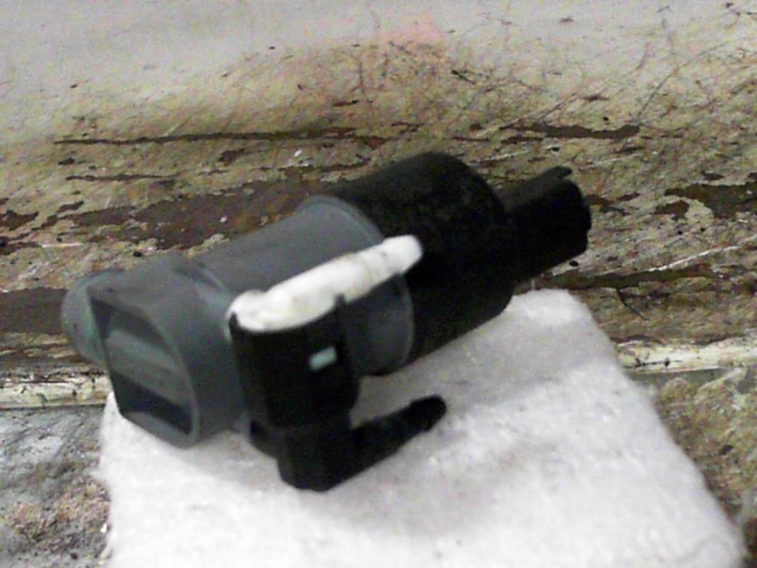Pompe lave glace avant