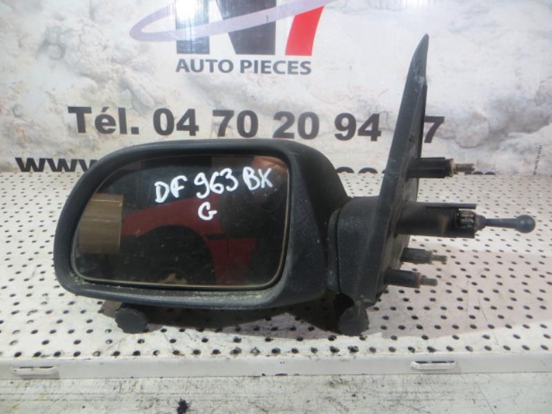 Specchietto retrovisore sinistro