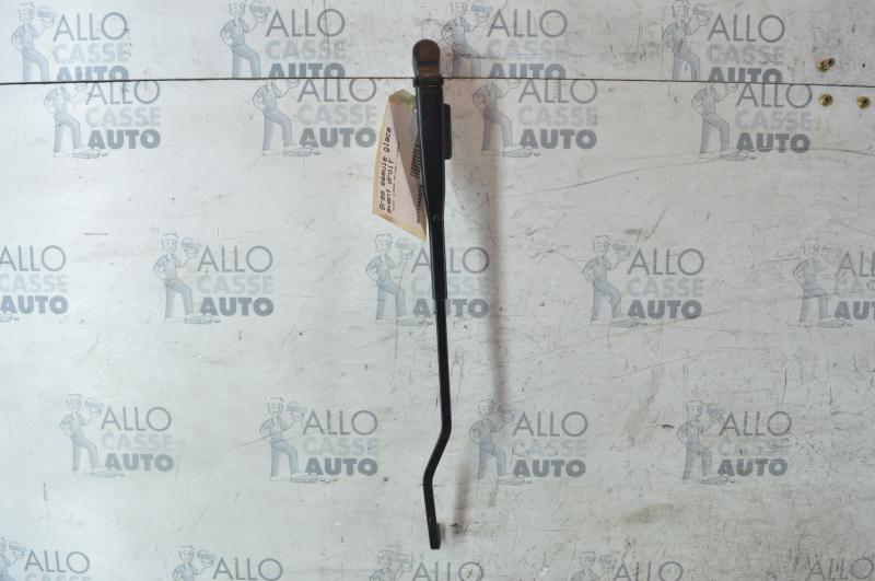 Braccio tergicristallo anteriore destro