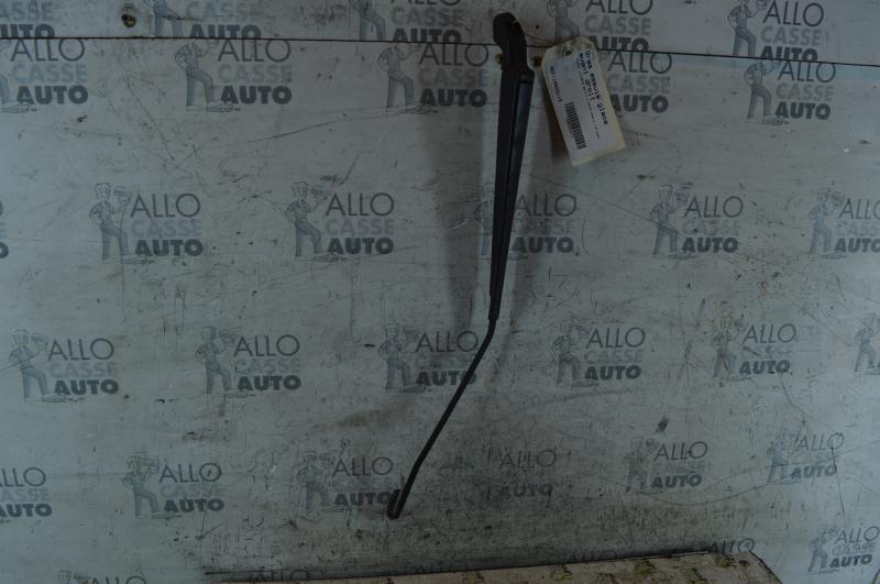 Braccio tergicristallo anteriore destro