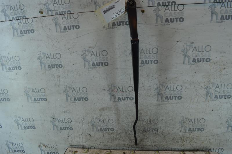 Braccio tergicristallo anteriore sinistro