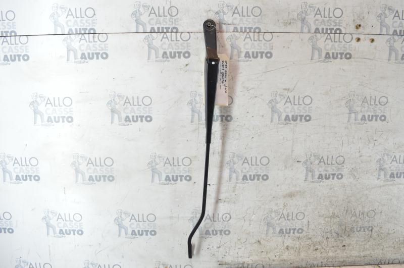 Braccio tergicristallo anteriore sinistro