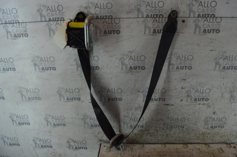 Ceinture avant gauche