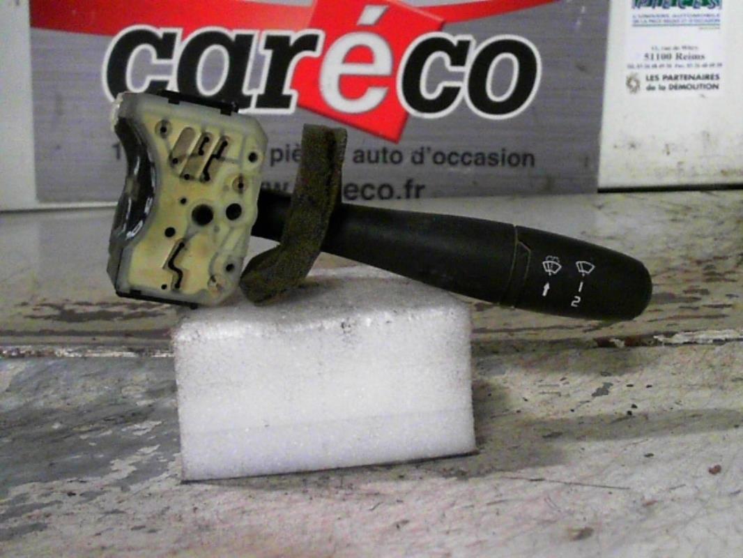 Commodo d'essuie glaces