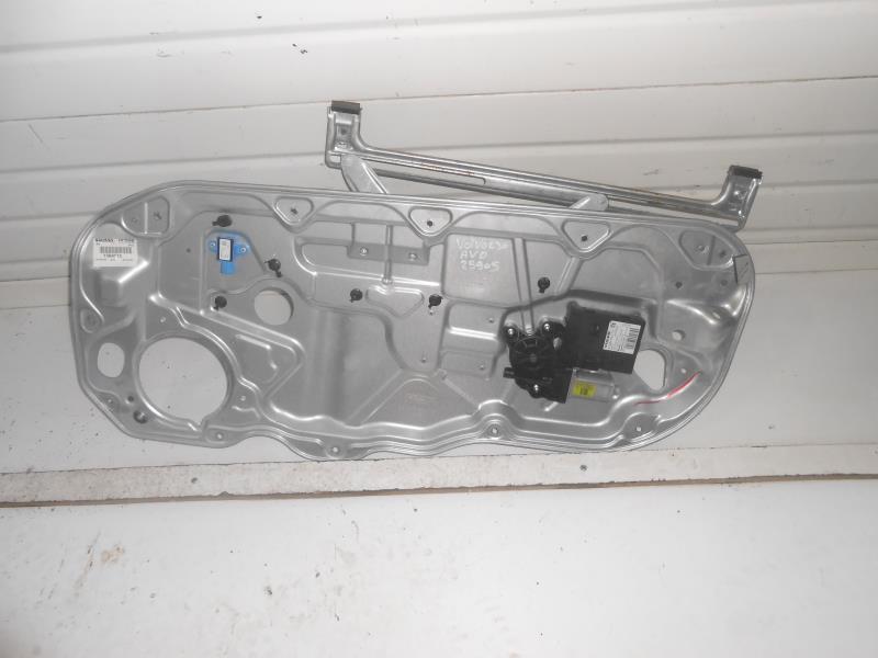 Leve vitre electrique avant droit