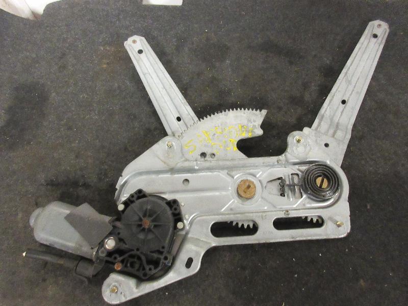 Leve vitre electrique avant droit